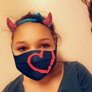 Meet your Posher, Jenna